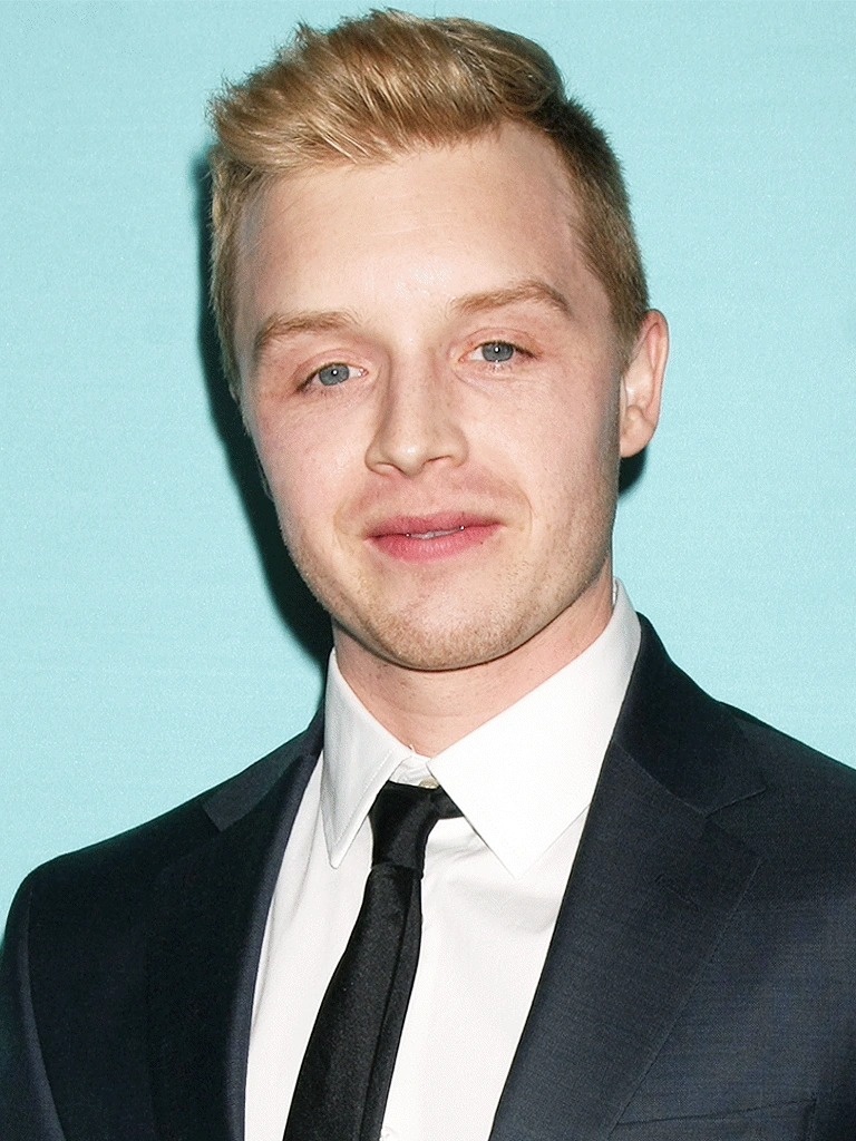 Noel Fisher age