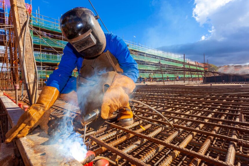 3 Benefits of Hiring a Fire Watch Security Company for On-Site Construction