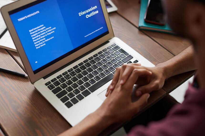7 Tips For Creating An Incredibly Successful Mini Course In No Time