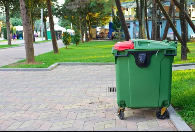 Building a Roll Off Dumpster Business: Strategies for Success