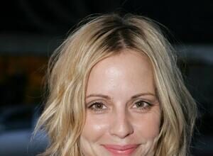 Emma Caulfield age