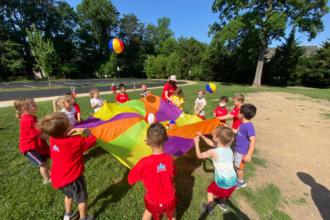 Advantages of Custom Summer Camp Shirts