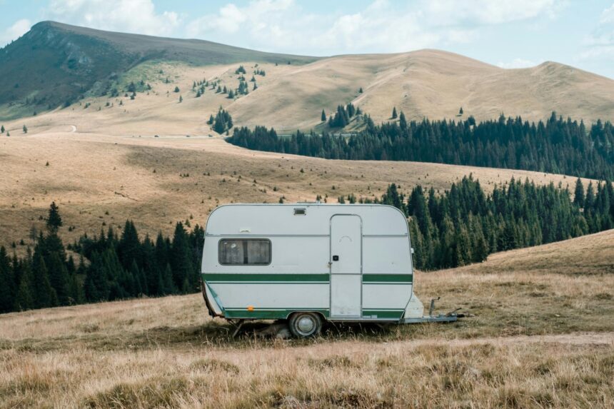 The Ultimate Guide to Choosing the Right Trailer Door Panels for Your Vehicle