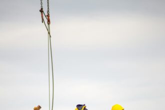 Construction Workers Bring Home Toxic Contaminants, New Study Finds