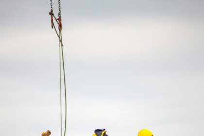 Construction Workers Bring Home Toxic Contaminants, New Study Finds