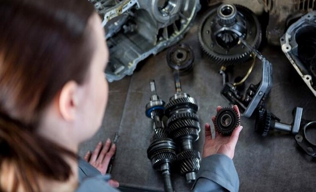 The Pros and Cons of Using Third-Party Replacement Auto Parts