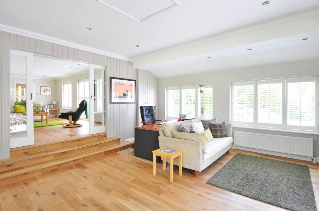 Choosing the Perfect Flooring: Expert Tips from Renovation Specialists