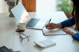 How Will a Local Bookkeeping Service Specialist Collaborate with Your CPA?