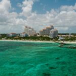 Escape to Paradise: The Top Resorts in Grand Cayman for Couples