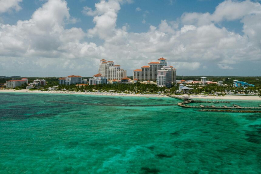 Escape to Paradise: The Top Resorts in Grand Cayman for Couples