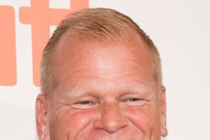 Mike Homes net worth