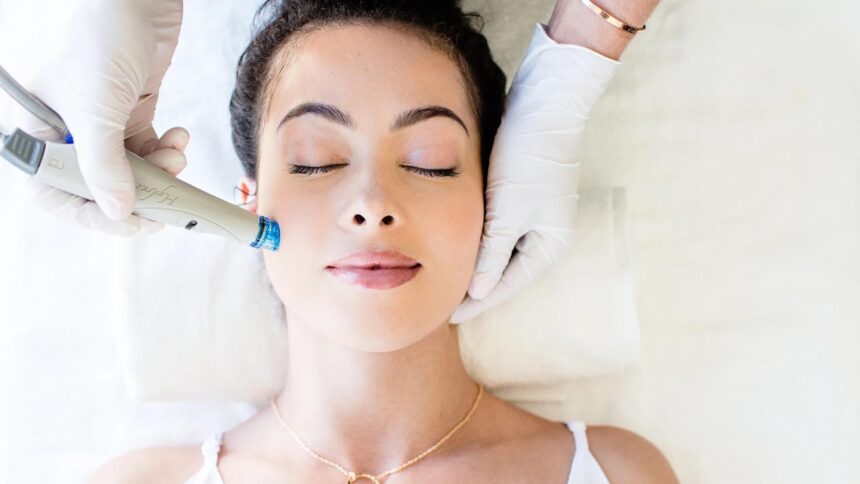 Dive into Hydration: Understanding the Science Behind HydraFacial
