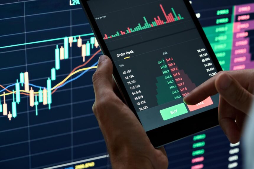 A Beginner's Guide to Investing in a Risk Asset: Tips and Best Practices
