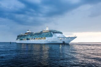 The Ultimate Guide to Planning Romantic Sailing Vacations for Couples
