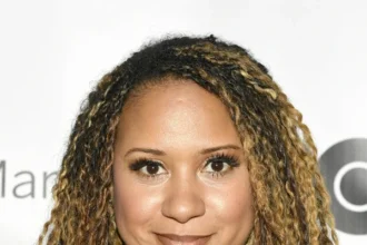 Tracie Thoms' Net Worth: How Much Is She Worth?