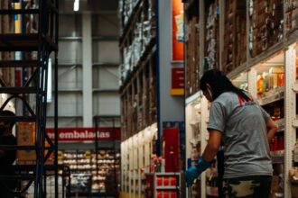 The Importance of Professional Warehouse and Janitorial Services for Your Business