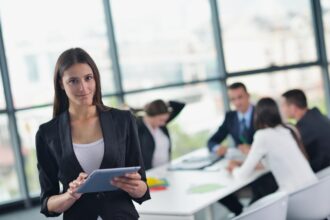 Breaking the Mold: Innovative Approaches to Executive Assistant Training
