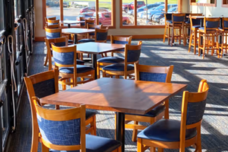 GUIDE TO BUYING THE BEST RESTAURANT CHAIRS