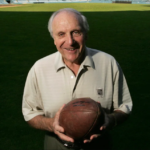 Joe Schmidt, Detroit Lions Linebacker and Pro Football Hall of Famer, Passes Away at 92
