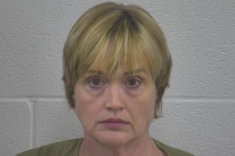 Tennessee Woman Tried to Hire Hitman to Kill the Wife of Man She Met on a Dating Site: 'It Needs to Appear Random'