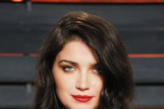 Who Is Eve Hewson and Why Is She Making Headlines?