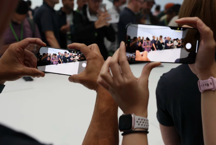 iPhone 16