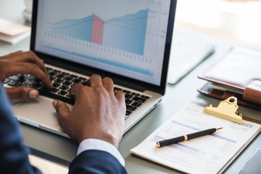 Top 13 Benefits of Hiring a Virtual Accountant for Your Business