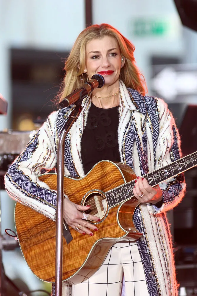 Faith Hill Biography
