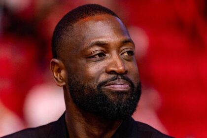 Dwyane Wade Biography, Net Worth, Career, Age, Statue, Personal Life & More