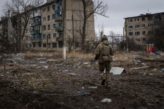 Russia Takes Control of Key Eastern Ukrainian Town, Revealing Kyiv's Critical Weaknesses