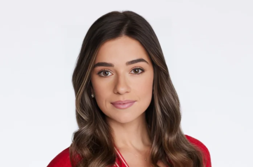 Julie Tsirkin image