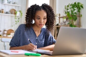 The Complete Guide to BLS Training: What You Need to Know