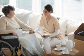 The Benefits of Choosing the Best Memory Care for Your Loved One