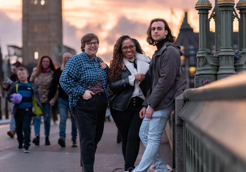 4 Ways How Malaysian Expats Can Enjoy a Happy Life Abroad