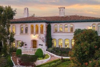 What It Takes to Design a Standout Home in Pacific Palisades