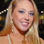 Kagney Linn Karter Biography