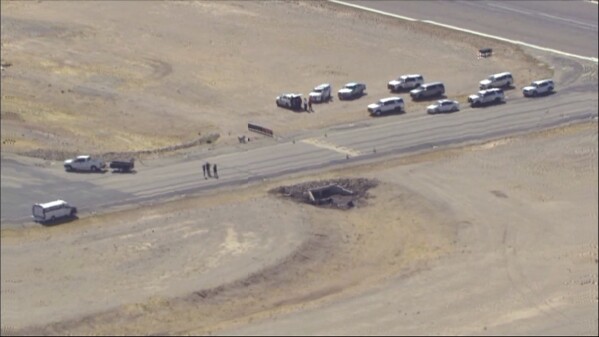 Two Killed After Small Plane Midair Collision In Arizona