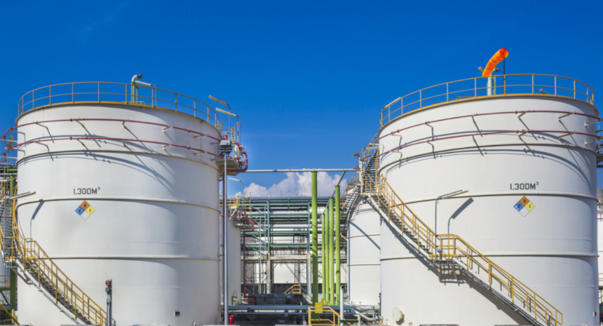 Essential Features to Look for in an Oil Tank Replacement And How Experts Handle It