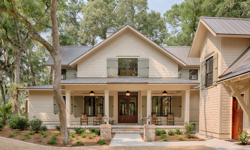 Simple Ways to Give Your Home's Exterior Charm and Character