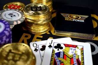 Understanding the Risks and Rewards of Gambling with Cryptocurrency Online