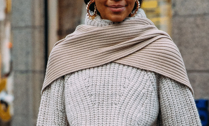 Breathable Elegance: How to Style Luxury Cashmere on Warm Days