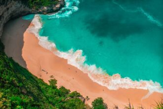 Drop the Bag, Grab the Adventure: How Bounce is Revolutionizing Travel in Bali and Beyond