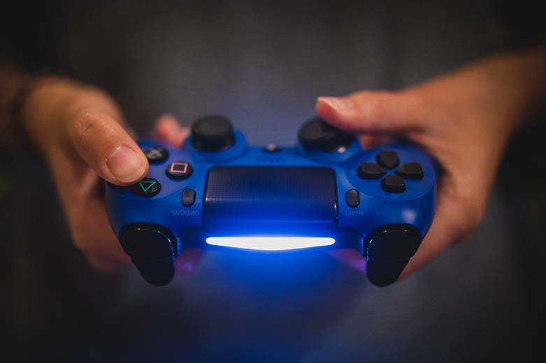 U.S. Tariffs Threaten to Hike Game Console Prices: What Consumers and the Industry Can Expect