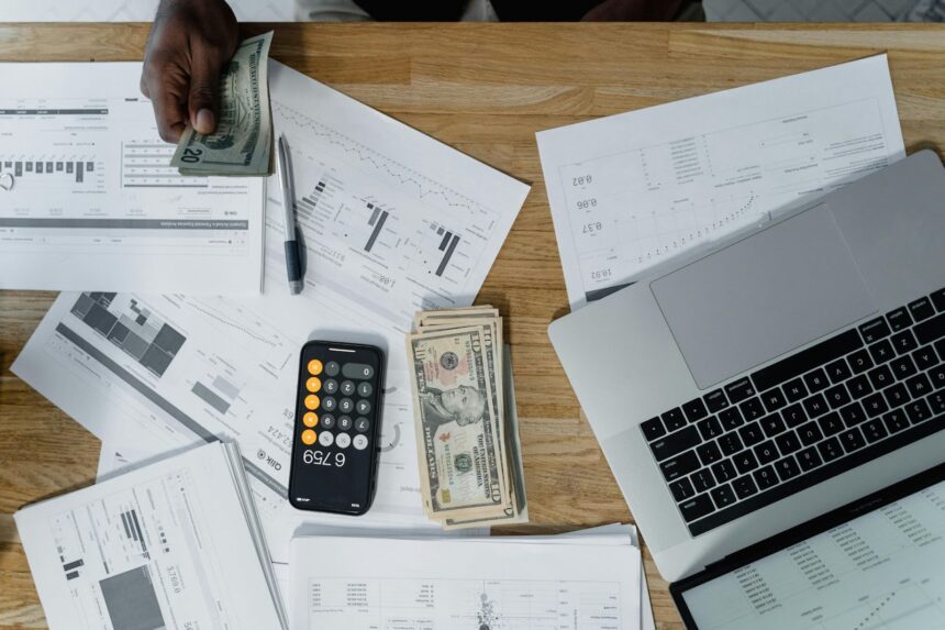 Five Smart Hacks for Simplifying Payroll Process for Small Businesses