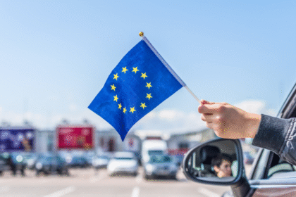 Top Signs of Reputable EU Driving License Providers You Can Trust