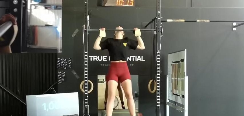 Woman completes 7,079 pull-ups in 24 24hrs to break Guinness World Record