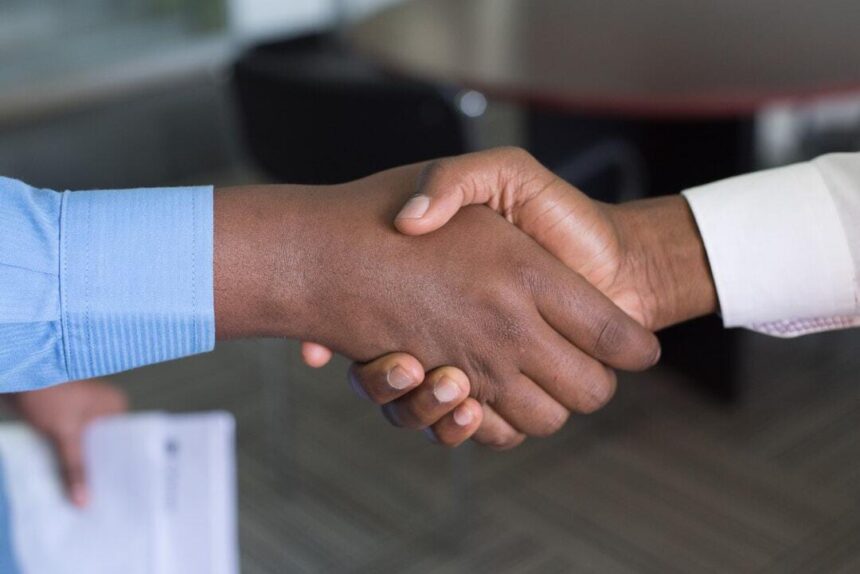 How to Use Brokerage Services to Acquire the Right Business