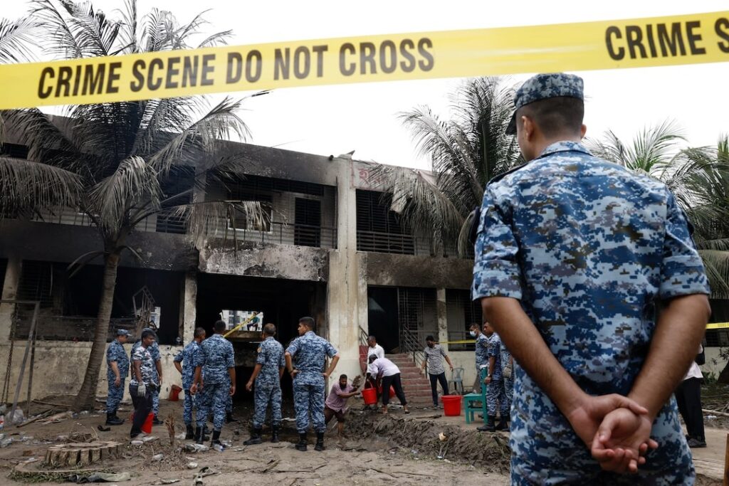 Bangladesh Air Force jet crash Kills 25 children