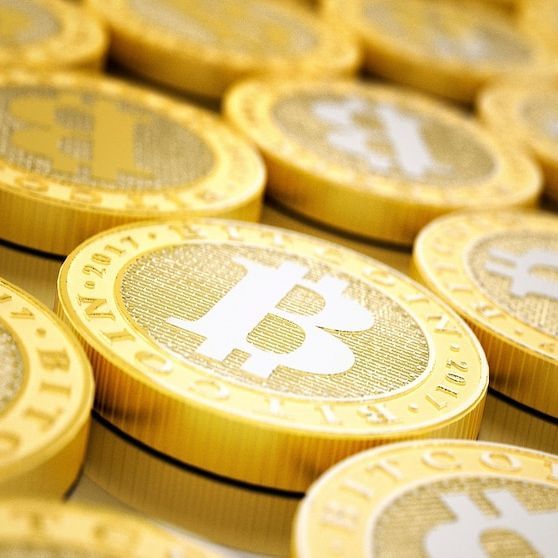 2011 dormant Bitcoin wallet with 10,000 BTC accessed on July 4, now worth $1.09b