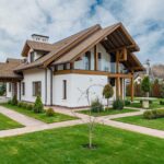 How to Choose the Perfect Artificial Grass for Your Home